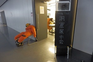 ���A�W����