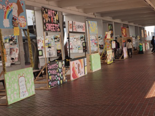 ���H�͋[�X