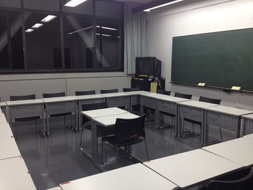 �������P